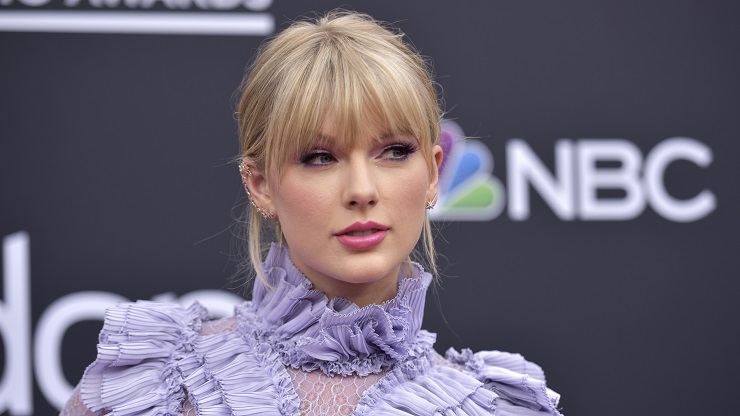 https://bano.makeup/uploads/media/mag/1403-3-4/taylorswift.jpg