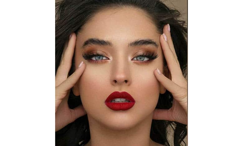 https://www.bano.makeup/uploads/media/mag/1403-3-6/2/Red-Lipstick-Makeup-Looks-1.jpg