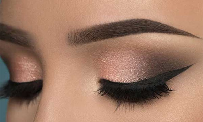 https://www.bano.makeup/uploads/media/mag/1403-3-6/2/womens-smokey-light-eyeshadow-model-01-0.jpg