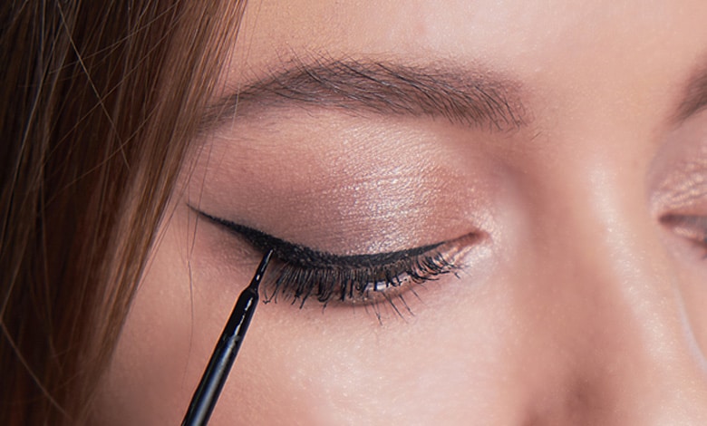 https://www.bano.makeup/uploads/media/mag/1403-3-6/graphical-eyeliner-5.jpg