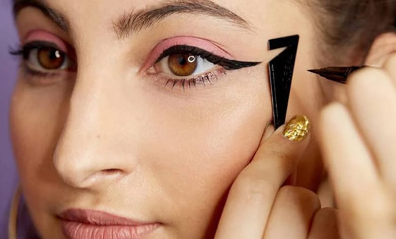 https://www.bano.makeup/uploads/media/mag/1403-3-6/graphical-eyeliner-8.jpg