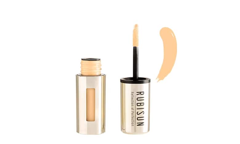 https://bano.makeup/uploads/media/mag/best-dry-skin-concealer2.jpg