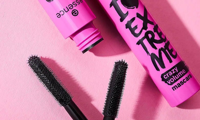 https://www.bano.makeup/uploads/media/mag/essence-pink-black-mascara-05.jpg